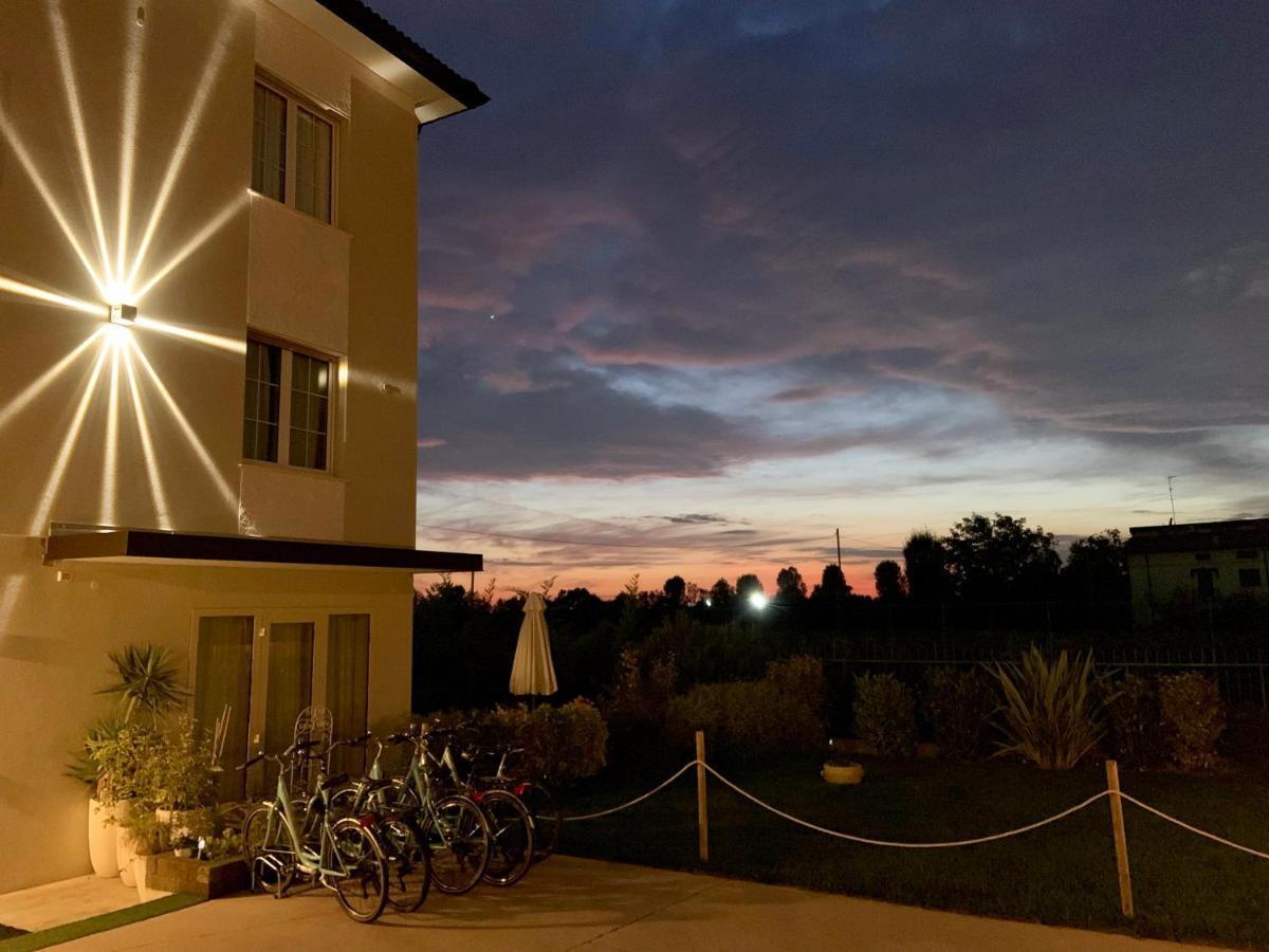 Incanto Di Luna Hotel ซีร์มิโอเน ภายนอก รูปภาพ